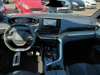 PEUGEOT 5008 – Fahrzeugbild 14