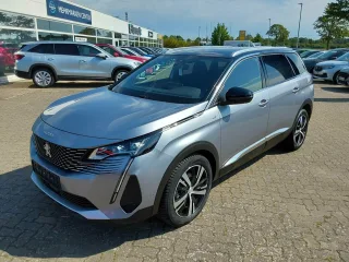 PEUGEOT 5008 – Fahrzeugbild 2