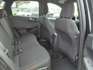 FORD KUGA – Fahrzeugbild 11