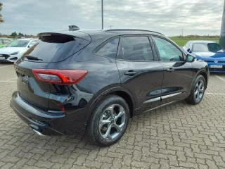 FORD KUGA – Fahrzeugbild 4