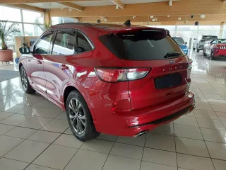 FORD Kuga – Fahrzeugbild 5