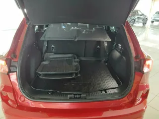 FORD Kuga – Fahrzeugbild 6