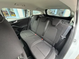 FORD Focus – Fahrzeugbild 14