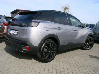 PEUGEOT 3008 – Fahrzeugbild 3