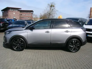 PEUGEOT 3008 – Fahrzeugbild 5