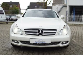 MERCEDES-BENZ CLS – Fahrzeugbild 2