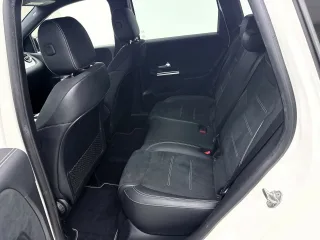 MERCEDES-BENZ B 250 – Fahrzeugbild 6