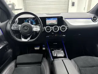 MERCEDES-BENZ B 250 – Fahrzeugbild 7