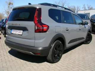 DACIA Jogger – Fahrzeugbild 3