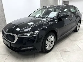 SKODA Octavia – Fahrzeugbild 2