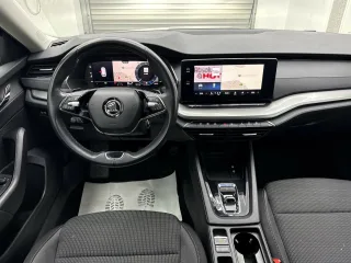 SKODA Octavia – Fahrzeugbild 7