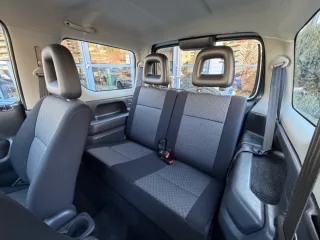 SUZUKI Jimny – Fahrzeugbild 11
