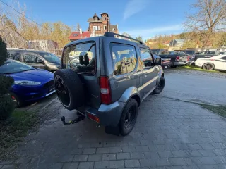 SUZUKI Jimny – Fahrzeugbild 5