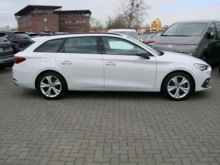 SEAT Leon – Fahrzeugbild 4
