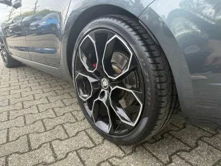 SKODA OCTAVIA – Fahrzeugbild 7
