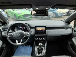 RENAULT Clio – Fahrzeugbild 10