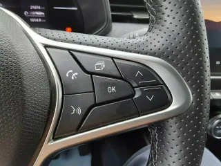 RENAULT Clio – Fahrzeugbild 14