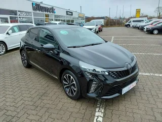 RENAULT Clio – Fahrzeugbild 3