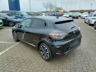 RENAULT Clio – Fahrzeugbild 5