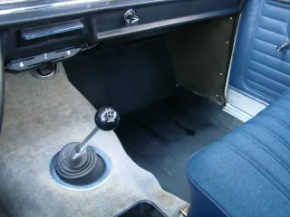 GAZ 24 – Fahrzeugbild 14