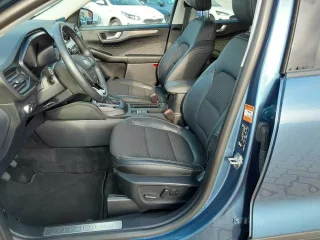 FORD KUGA – Fahrzeugbild 12