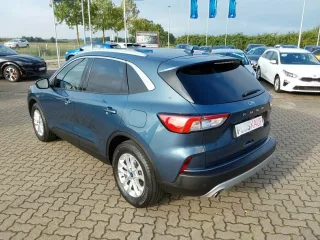 FORD KUGA – Fahrzeugbild 7