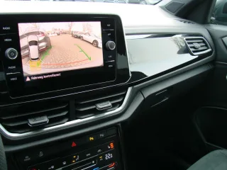 VW T-Roc – Fahrzeugbild 11
