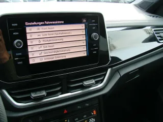VW T-Roc – Fahrzeugbild 12