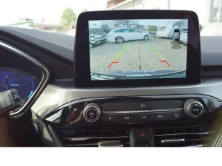 FORD Kuga – Fahrzeugbild 13