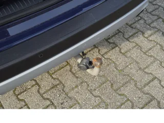 FORD Kuga – Fahrzeugbild 9
