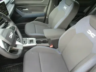 DACIA Bigster – Fahrzeugbild 6