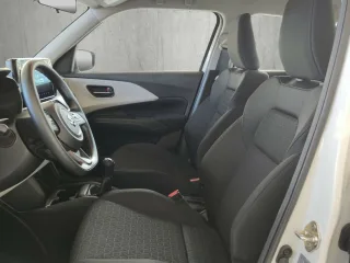 SUZUKI Swift – Fahrzeugbild 12