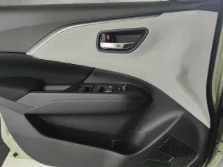 SUZUKI Swift – Fahrzeugbild 13