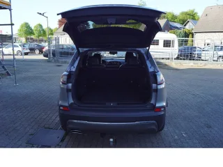 JEEP Cherokee – Fahrzeugbild 8