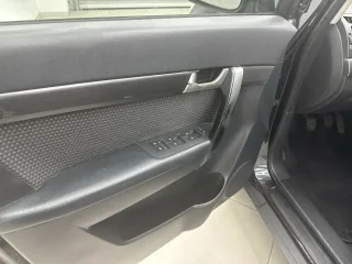 CHEVROLET Captiva – Fahrzeugbild 12