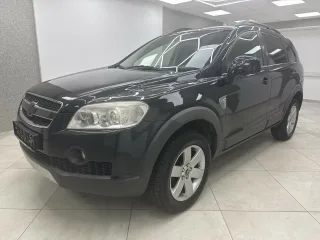 CHEVROLET Captiva – Fahrzeugbild 2