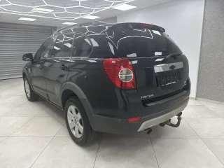 CHEVROLET Captiva – Fahrzeugbild 4