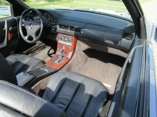 MERCEDES-BENZ SL – Fahrzeugbild 9