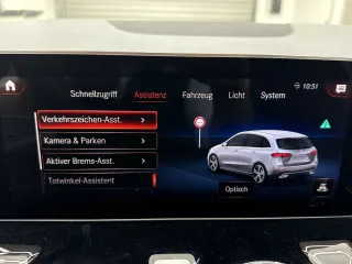 MERCEDES-BENZ B 180 – Fahrzeugbild 13