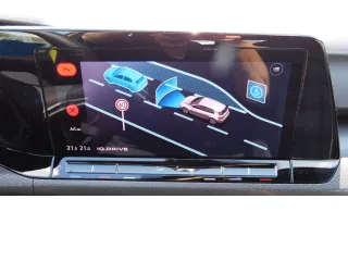 VW Golf – Fahrzeugbild 8