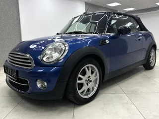 MINI Cooper – Fahrzeugbild 2