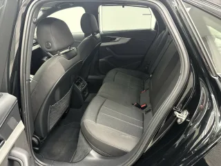 AUDI A4 – Fahrzeugbild 6