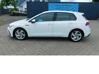 VW Golf – Fahrzeugbild 1