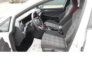 VW Golf – Fahrzeugbild 10