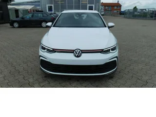 VW Golf – Fahrzeugbild 3