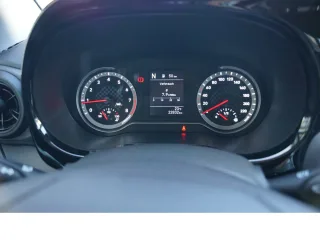 HYUNDAI i10 – Fahrzeugbild 14