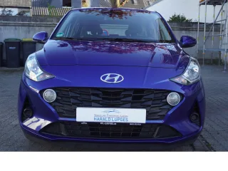 HYUNDAI i10 – Fahrzeugbild 2