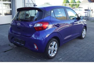 HYUNDAI i10 – Fahrzeugbild 7