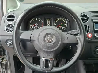 VW Golf – Fahrzeugbild 8