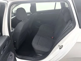 VW Golf – Fahrzeugbild 6